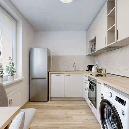 Апартаменты Flexihome Sk - Tolsteho 1 - And Renovated Кошице